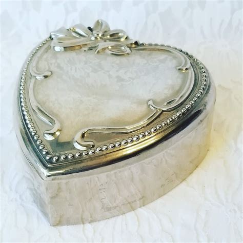 international silver company metal heartshaped box 1991|International Silver Company Jewelry Box .